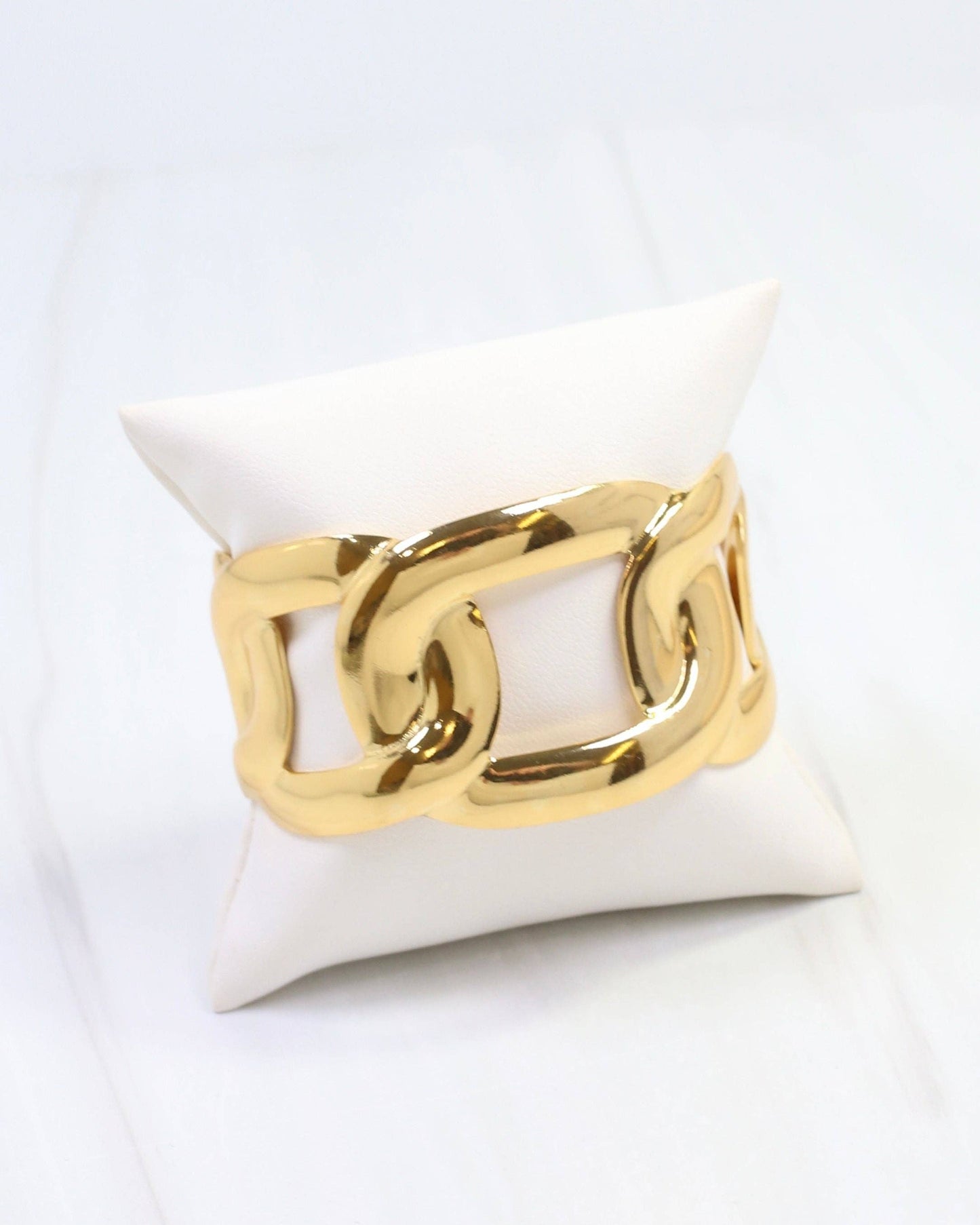 Jenny Link Cuff Bracelet Gold