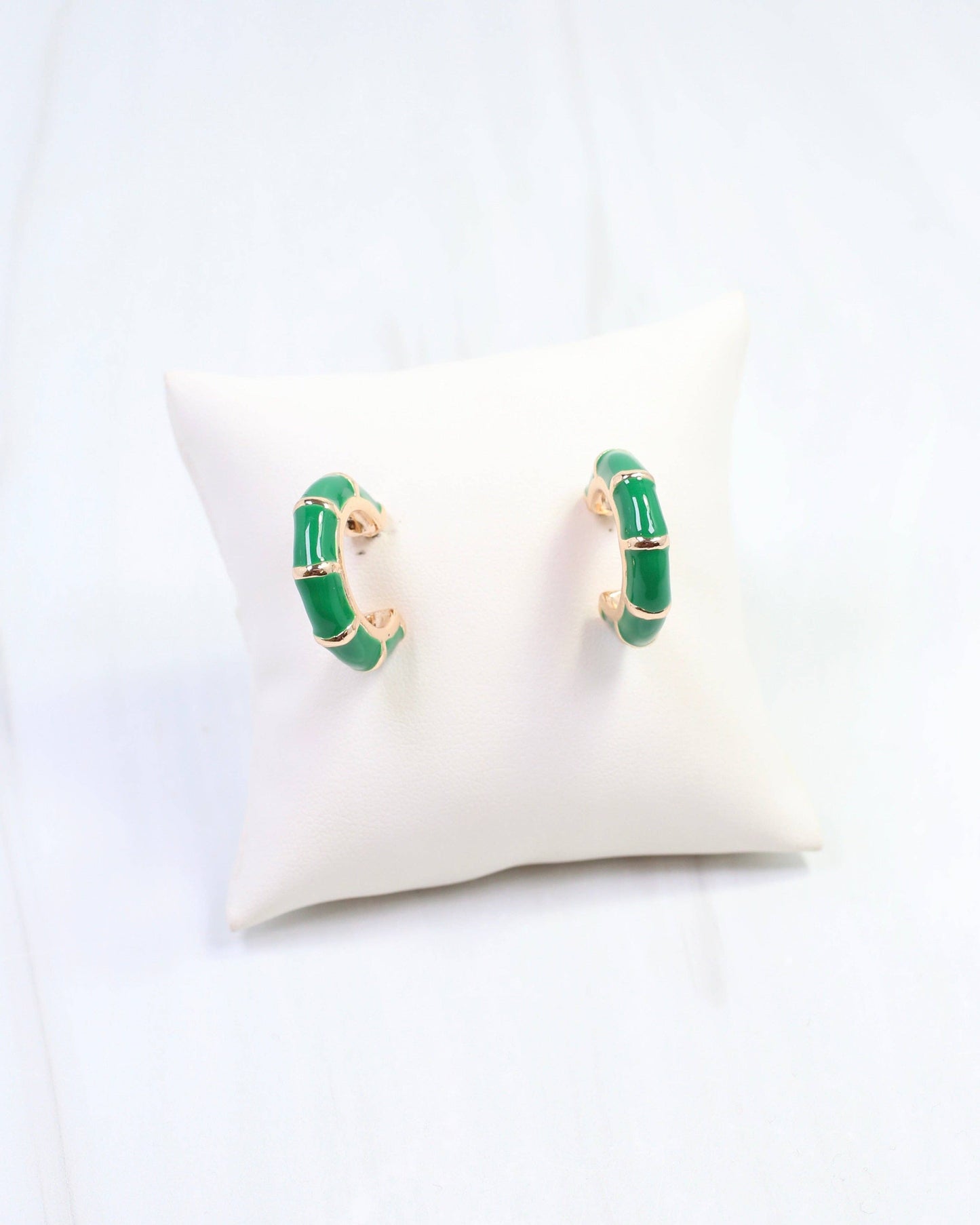 Britt Bamboo Enamel Hoop Earring Green