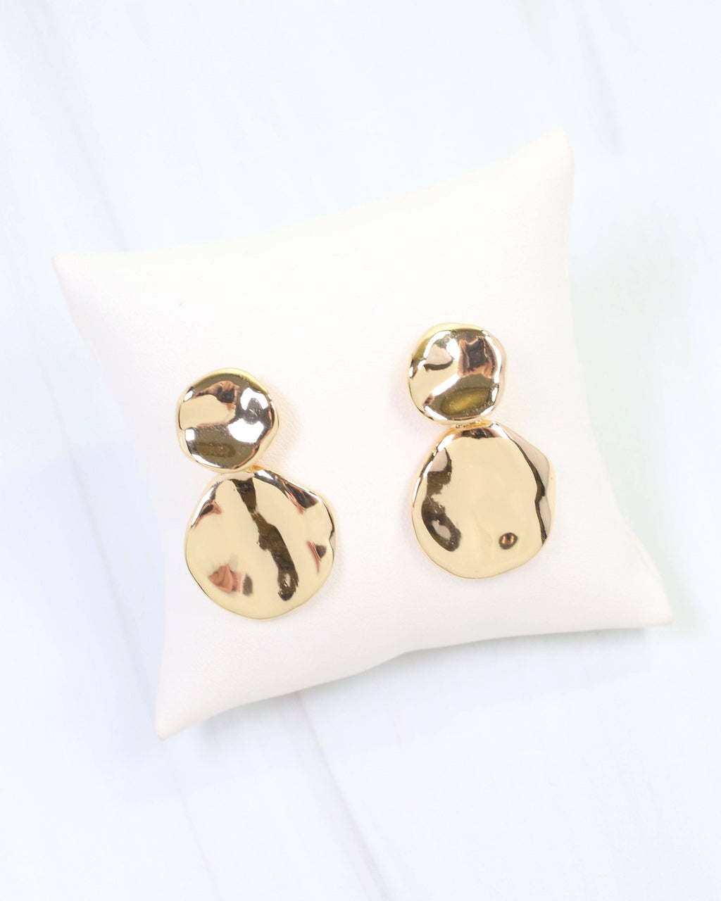 Aimee Wave Drop Earring Gold