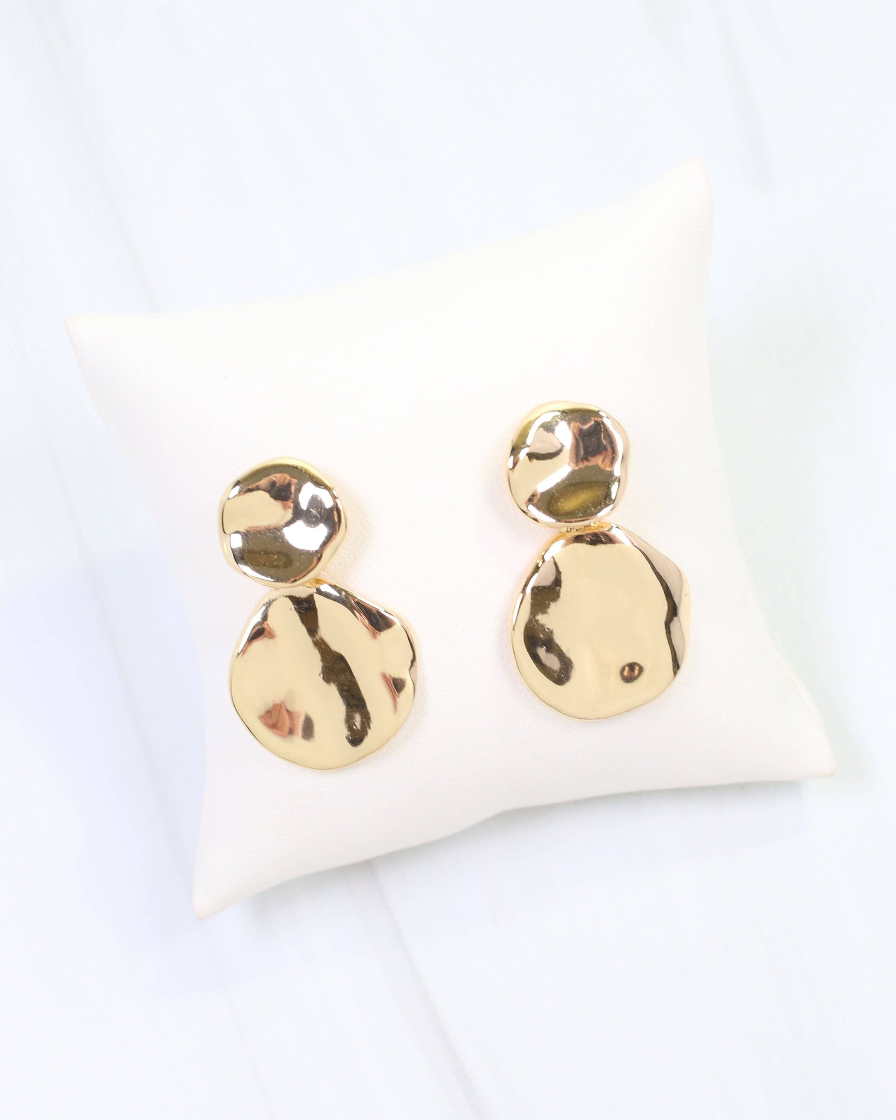 Aimee Wave Drop Earring Gold