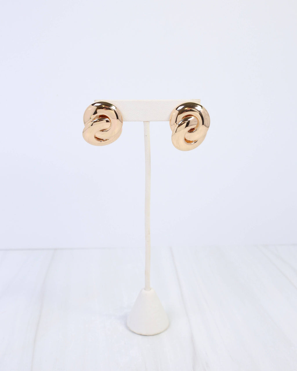 Crown Point Double Link Earring Gold